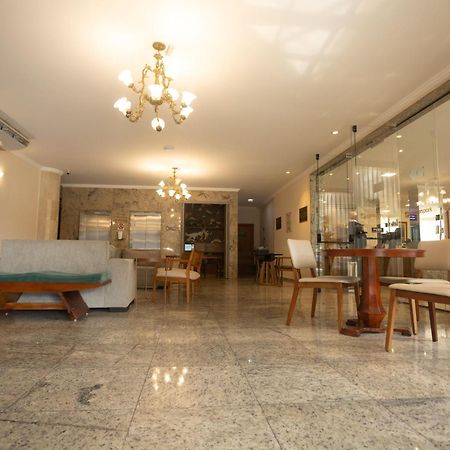 Hotel Golden Park Uberaba By Nacional Inn Esterno foto