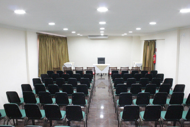 Hotel Golden Park Uberaba By Nacional Inn Esterno foto