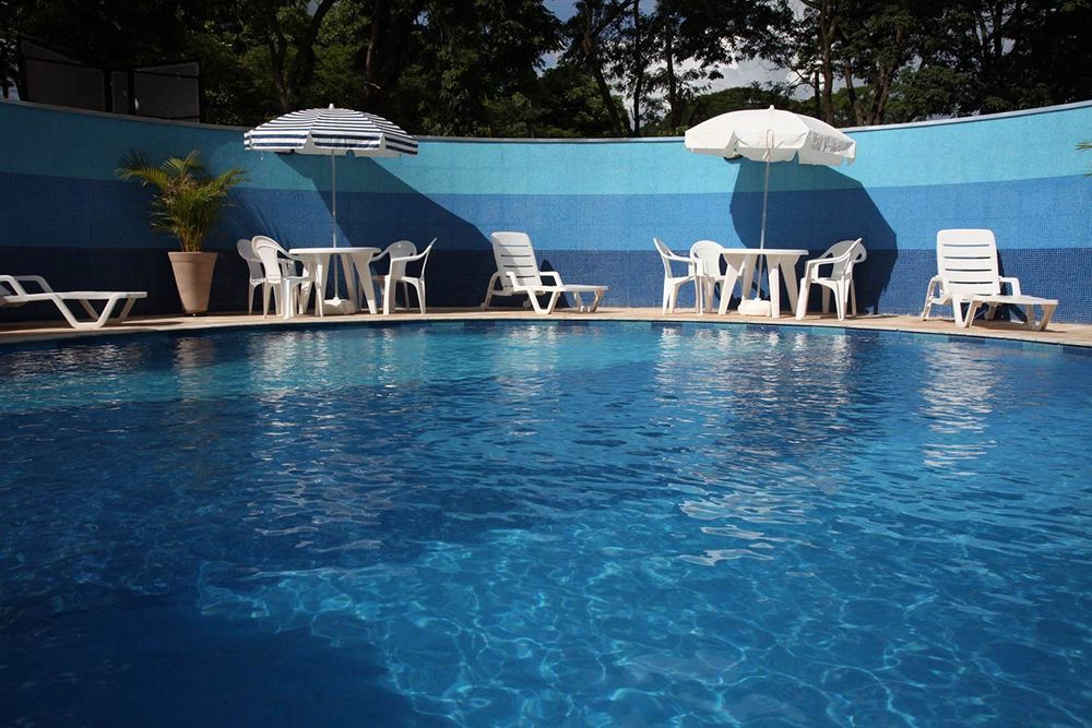 Hotel Golden Park Uberaba By Nacional Inn Esterno foto